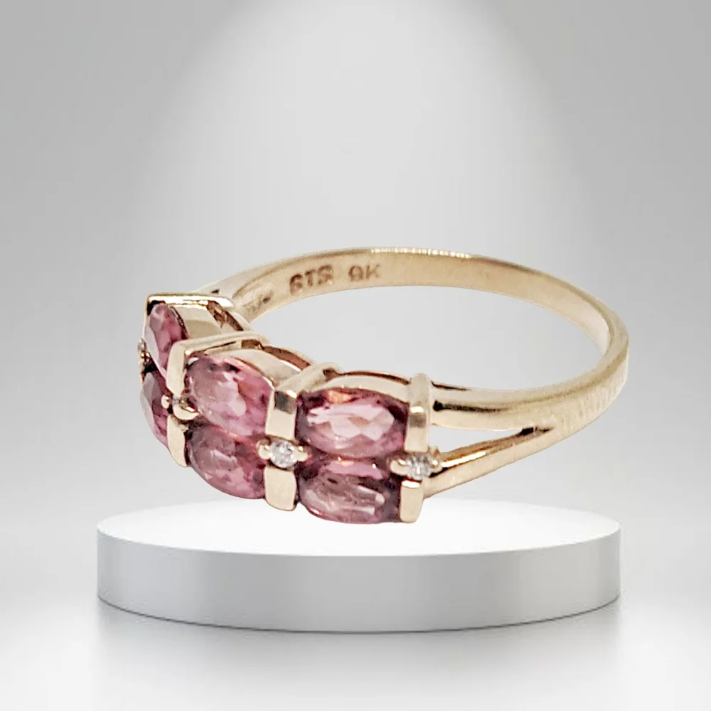 9K Yellow Gold Ring with Double Row Amethysts and 4 Diamonds - Picture 2 of 8